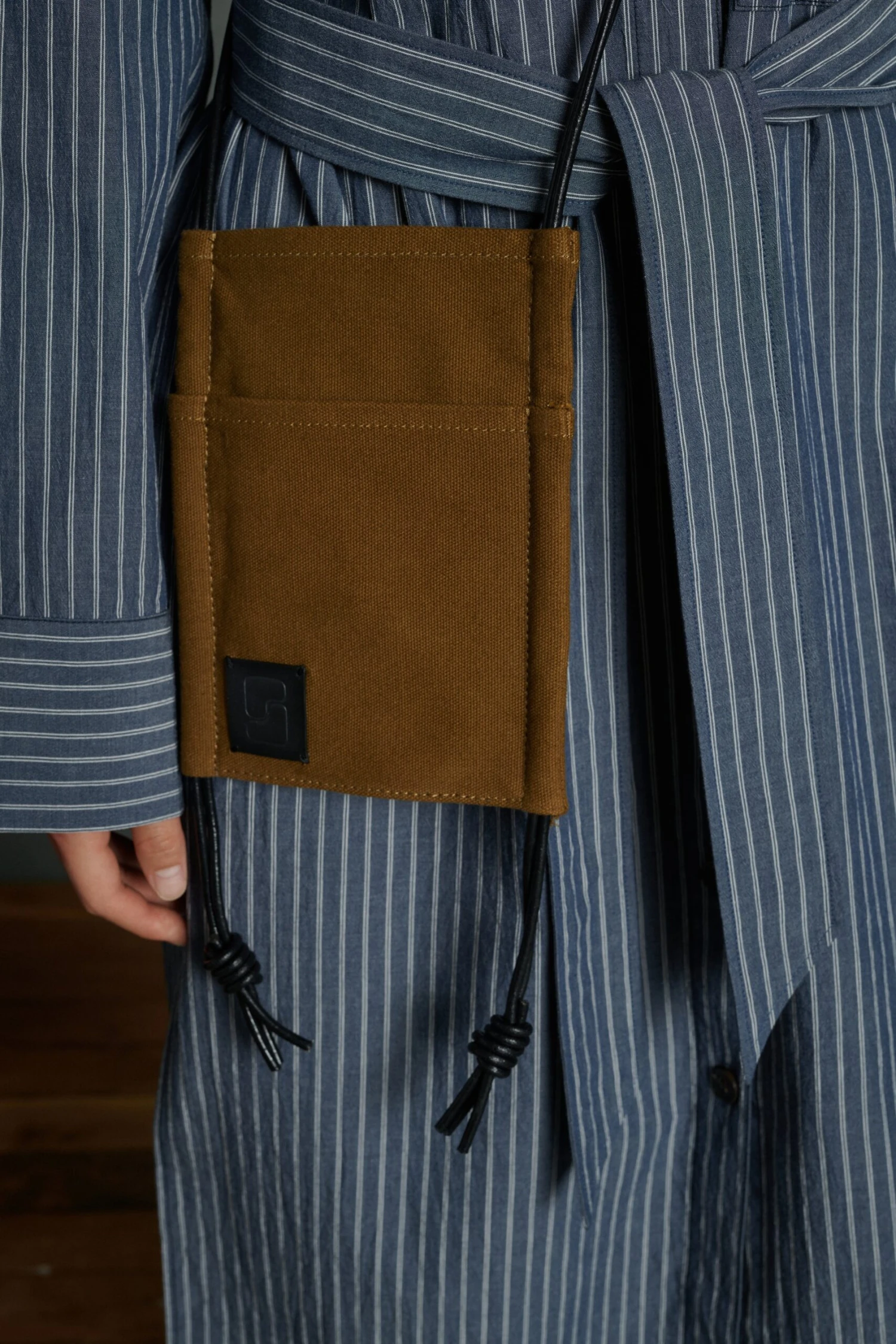 Soeur POCHETTE AUGUST – Image 2